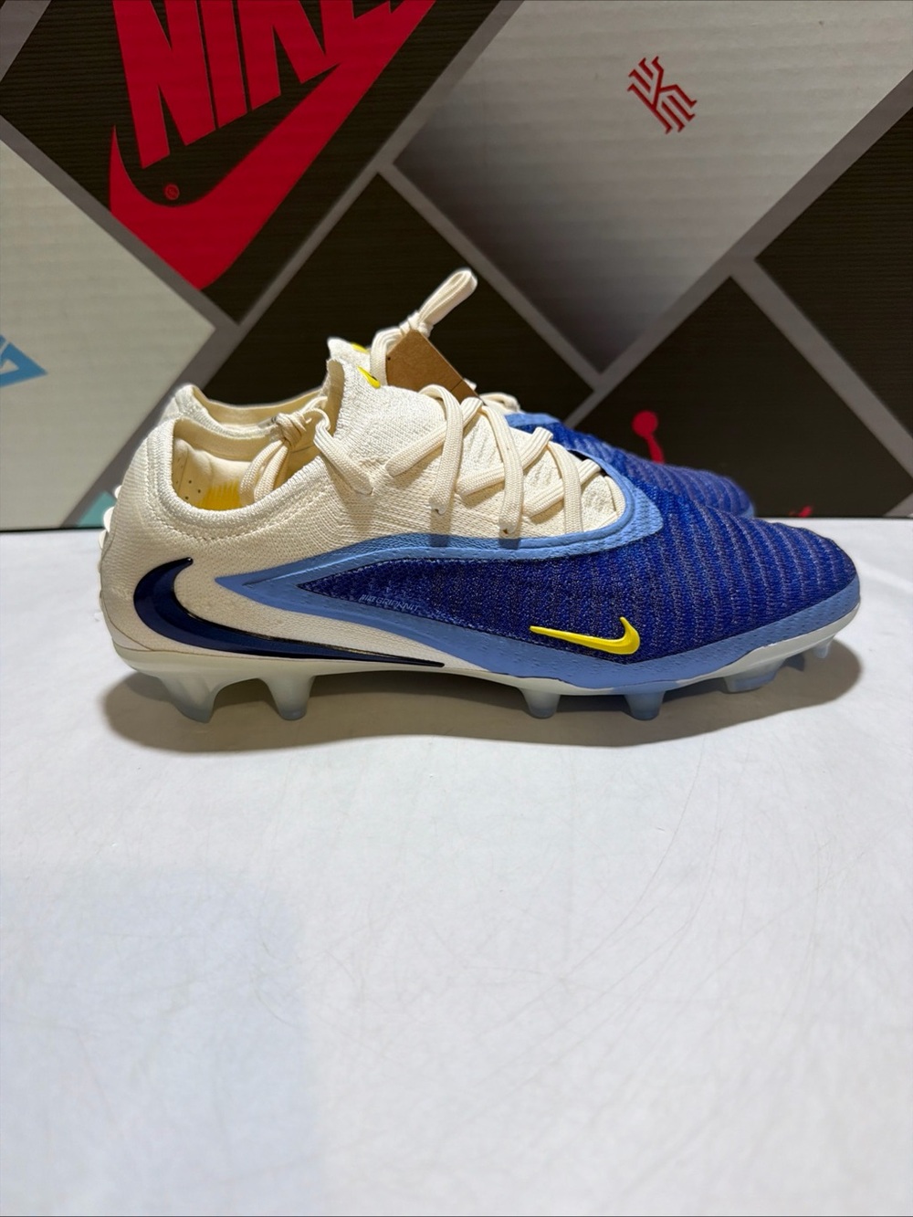 Nike Phantom 6 Low Elite FG Fear Nothing Pack Cleats Men’s Sz 6 WMNS Sz 7.5
